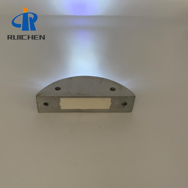 <h3>White Road Reflective Stud Light Manufacturer In Singapore </h3>
